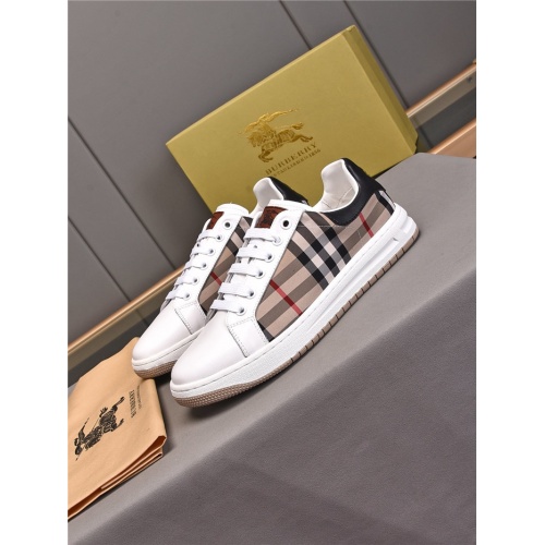 Replica Burberry Casual Shoes For Men #936178 $72.00 USD for Wholesale