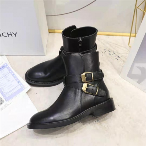 Givenchy Boots For Women #936212