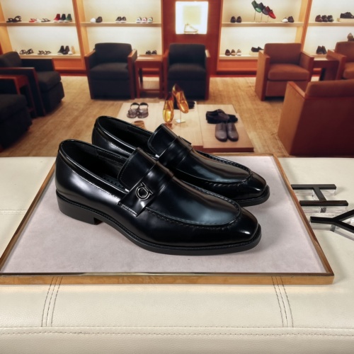 Ferragamo Salvatore FS Leather Shoes For Men #936374