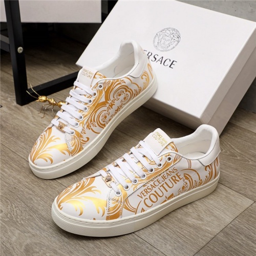 Versace Casual Shoes For Men #936924