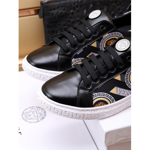 Replica Versace Casual Shoes For Men #936944 $80.00 USD for Wholesale