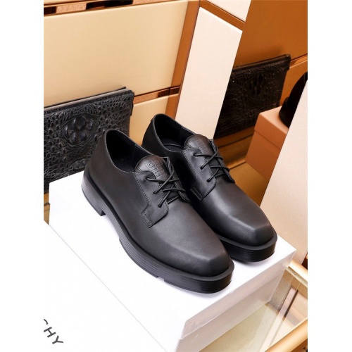 Givenchy Leather Shoes For Men #936952