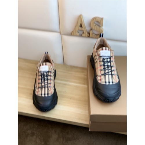 Replica Burberry Casual Shoes For Men #937138 $115.00 USD for Wholesale