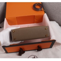 $82.00 USD Hermes AAA Quality Handbags For Women #927607