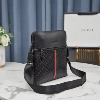 $92.00 USD Versace AAA Man Messenger Bags #930529