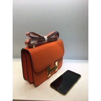 $92.00 USD Hermes AAA Quality Messenger Bags For Women #931738