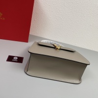 $130.00 USD Versace AAA Quality Handbags For Women #932208