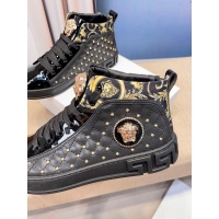 $76.00 USD Versace High Tops Shoes For Men #932459
