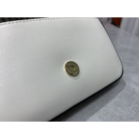 $96.00 USD Fendi AAA Messenger Bags For Women #935192