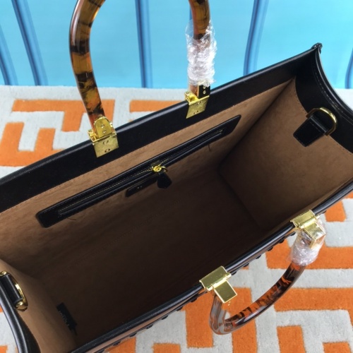 Replica Fendi AAA Quality Handbags For Women #937965 $98.00 USD for Wholesale