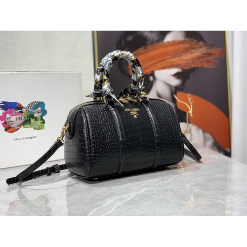 Prada AAA Quality Handbags For Women #938019
