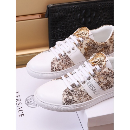 Replica Versace Casual Shoes For Men #938740 $80.00 USD for Wholesale
