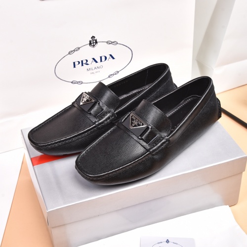 Prada Leather Shoes For Men #938954