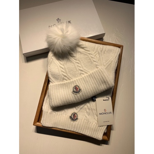 Moncler Woolen Hats & scarf #939232