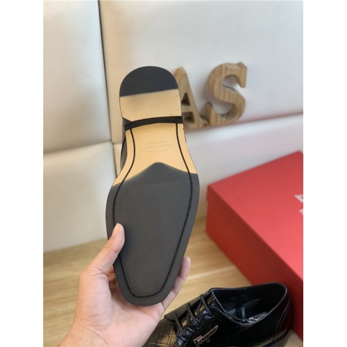 Replica Salvatore Ferragamo Leather Shoes For Men #939349 $88.00 USD for Wholesale