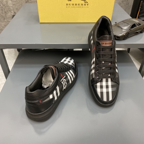 Replica Burberry Casual Shoes For Men #939549 $76.00 USD for Wholesale