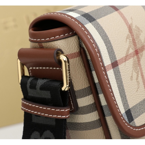 Replica Burberry AAA Quality Messenger Bags For Women #939616 $102.00 USD for Wholesale