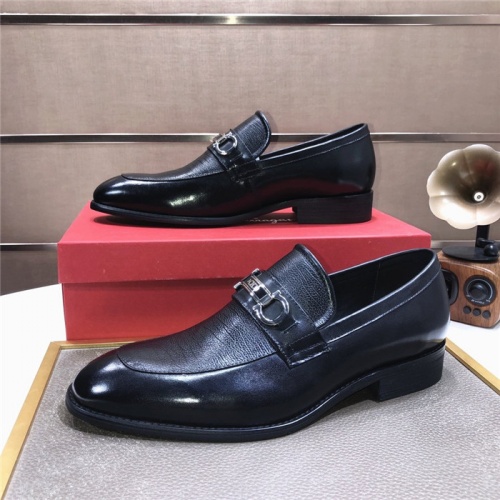 Replica Salvatore Ferragamo Leather Shoes For Men #940103 $82.00 USD for Wholesale