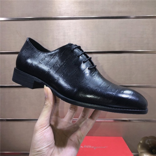 Replica Salvatore Ferragamo Leather Shoes For Men #940105 $82.00 USD for Wholesale