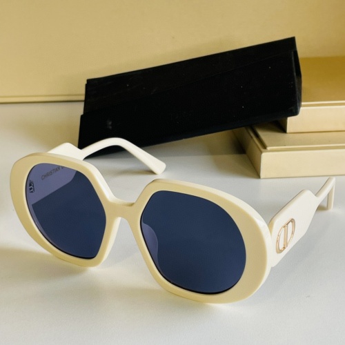 Christian Dior AAA Quality Sunglasses #940175