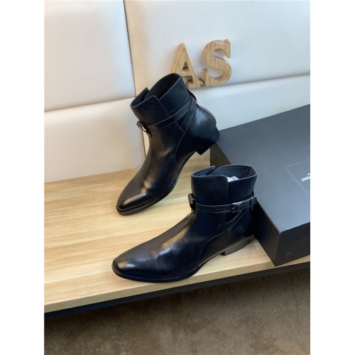 Yves Saint Laurent Boots For Women #940286