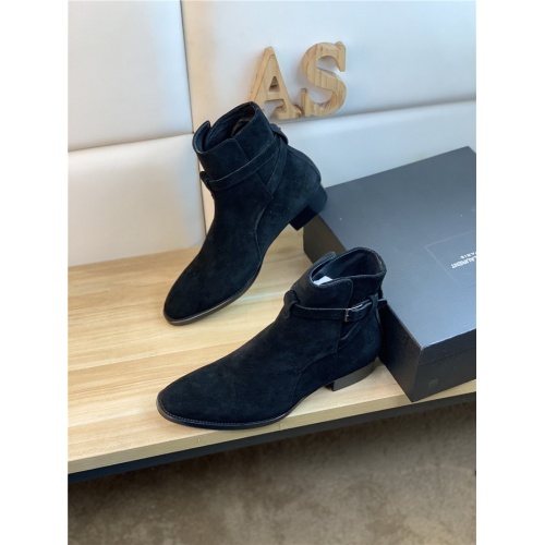 Yves Saint Laurent Boots For Women #940289