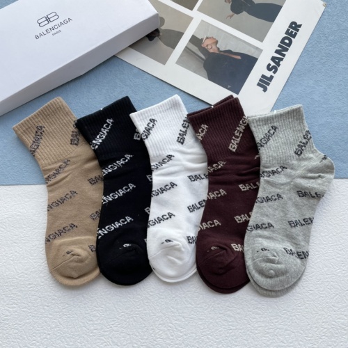 Balenciaga Socks #940510