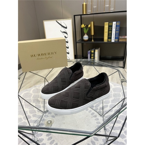 Replica Burberry Casual Shoes For Men #940693 $72.00 USD for Wholesale