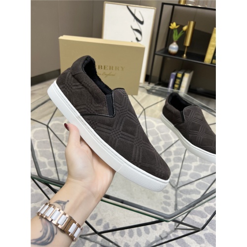 Replica Burberry Casual Shoes For Men #940693 $72.00 USD for Wholesale