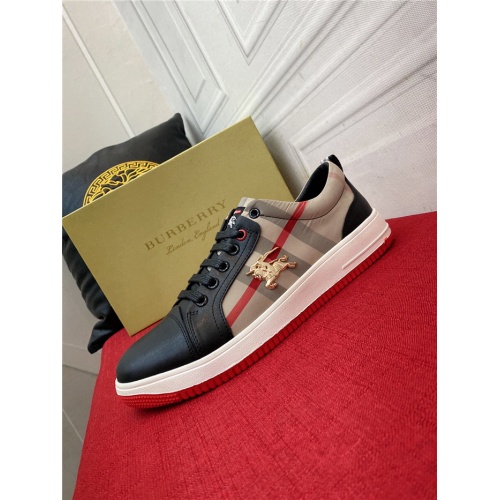Replica Burberry Casual Shoes For Men #940754 $72.00 USD for Wholesale