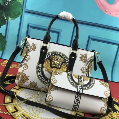 Versace AAA Quality Handbags For Women #940970