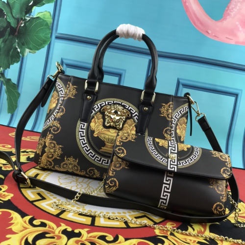 Versace AAA Quality Handbags For Women #940972 $88.00 USD, Wholesale Replica Versace AAA Quality Handbags