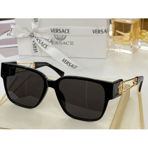 Versace AAA Quality Sunglasses #941422