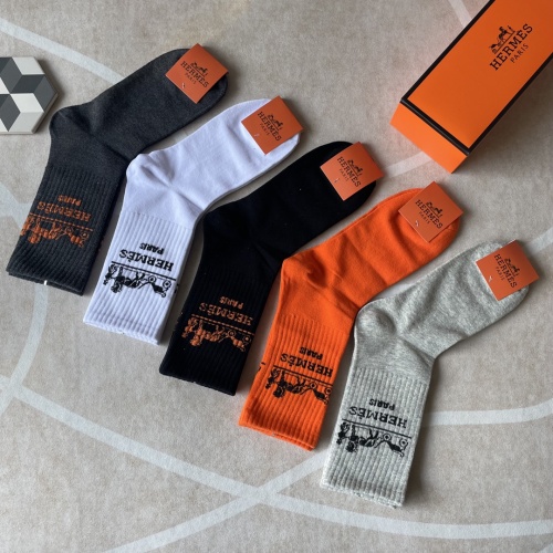 Replica Hermes Socks #941534 $27.00 USD for Wholesale
