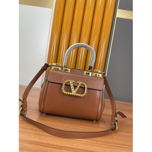 Valentino AAA Quality Messenger Bags For Women #941662 $130.00 USD, Wholesale Replica Valentino AAA Quality Messenger Bags