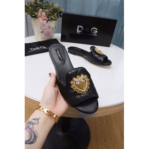 Replica Dolce & Gabbana D&G Slippers For Women #941775 $68.00 USD for Wholesale