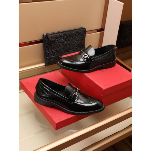 Replica Salvatore Ferragamo Leather Shoes For Men #941949 $82.00 USD for Wholesale