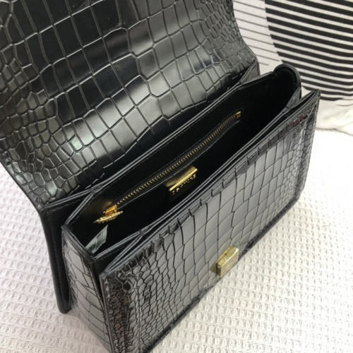 Replica Dolce & Gabbana D&G AAA Quality Messenger Bags For Women #942488 $175.00 USD for Wholesale
