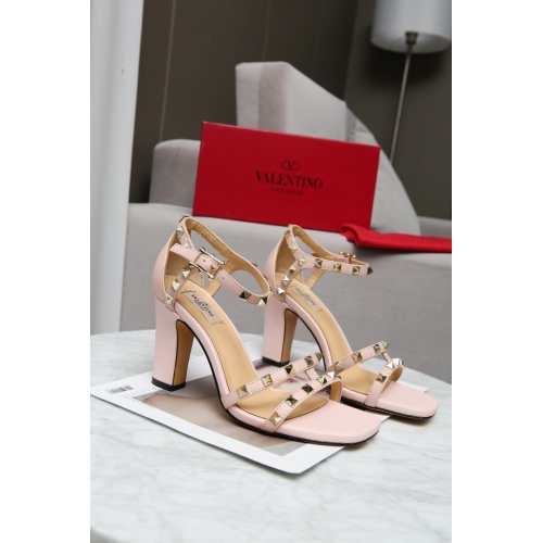 Valentino Sandal For Women #942716