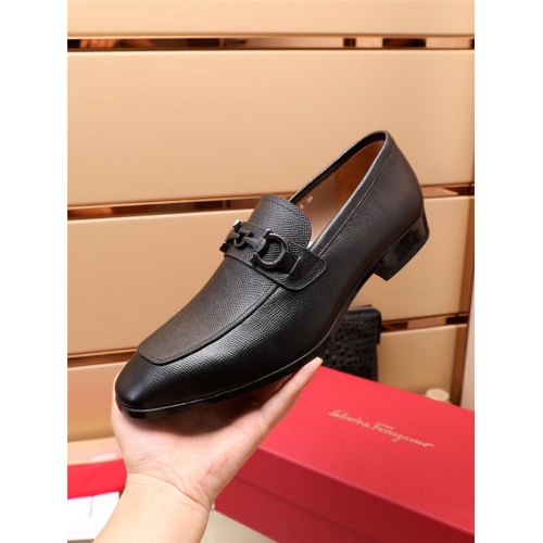 Replica Salvatore Ferragamo Leather Shoes For Men #942811 $118.00 USD for Wholesale