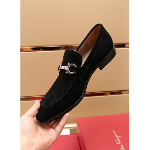 Replica Salvatore Ferragamo Leather Shoes For Men #942819 $118.00 USD for Wholesale