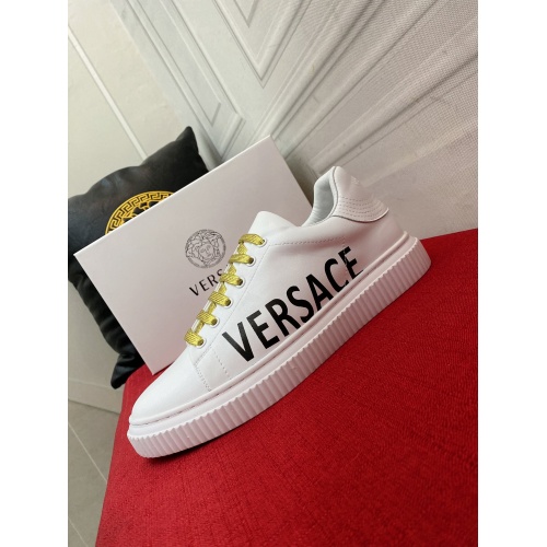 Replica Versace Casual Shoes For Men #944521 $72.00 USD for Wholesale