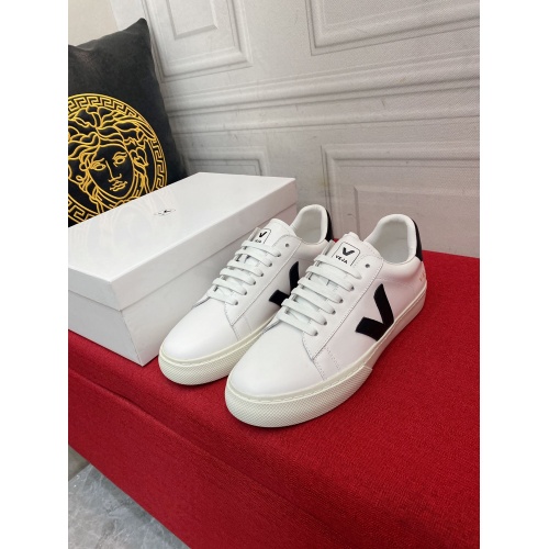 Replica Versace Casual Shoes For Men #944569 $72.00 USD for Wholesale
