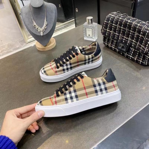 Burberry Casual Shoes For Men #944756 $76.00 USD, Wholesale Replica Burberry Casual Shoes