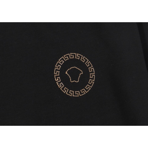 Replica Versace T-Shirts Short Sleeved For Unisex #944766 $27.00 USD for Wholesale