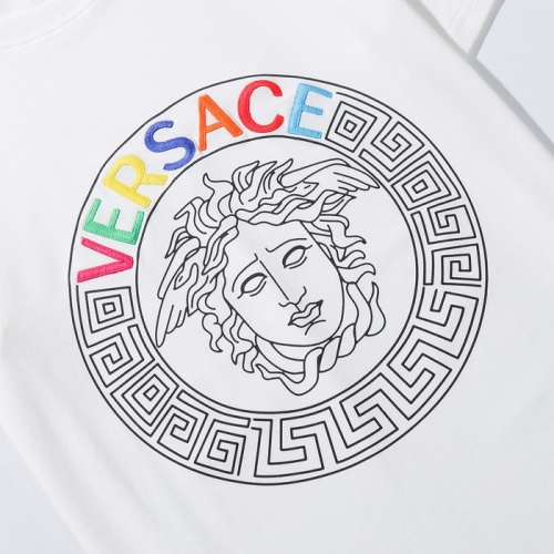 Replica Versace T-Shirts Short Sleeved For Men #944769 $27.00 USD for Wholesale