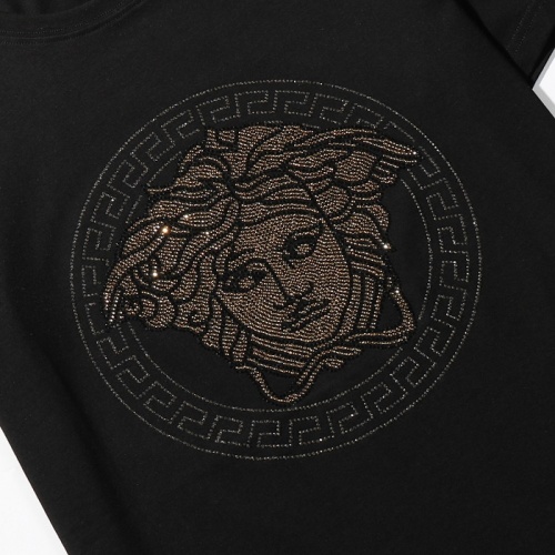 Replica Versace T-Shirts Short Sleeved For Men #944779 $29.00 USD for Wholesale