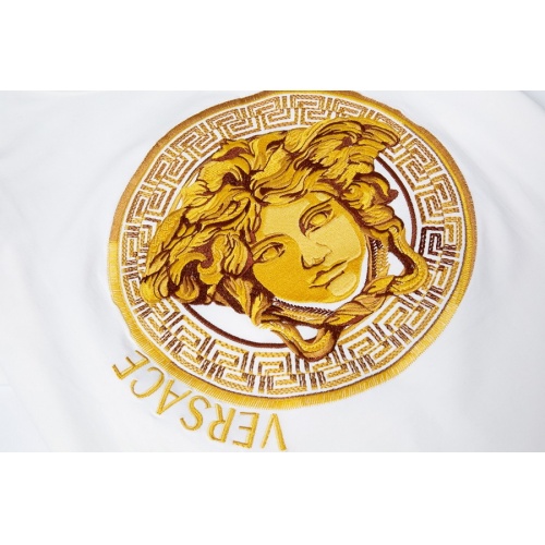 Replica Versace T-Shirts Short Sleeved For Men #944795 $32.00 USD for Wholesale