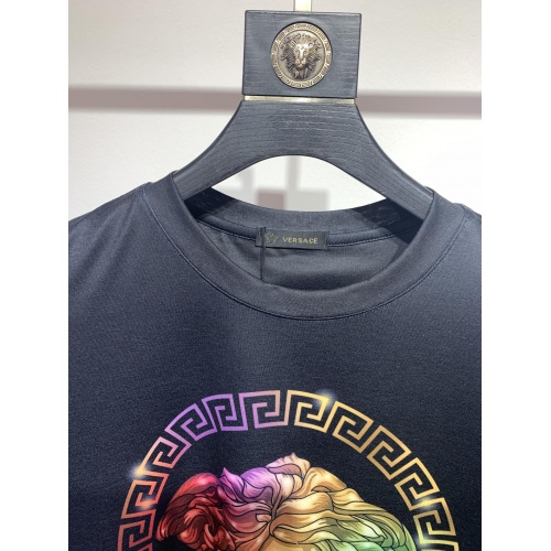 Replica Versace T-Shirts Short Sleeved For Men #945028 $40.00 USD for Wholesale
