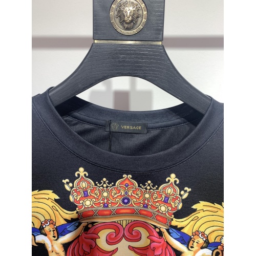 Replica Versace T-Shirts Short Sleeved For Men #945035 $40.00 USD for Wholesale